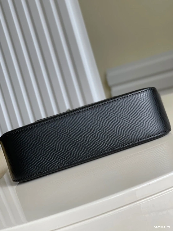 WIS MARELLE LOUIS VUITTON 0122